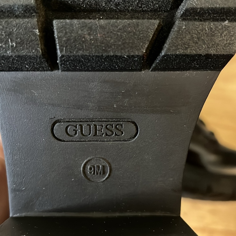 ❌SOLD❌ Guess Juel Boots - Picture 13 of 13